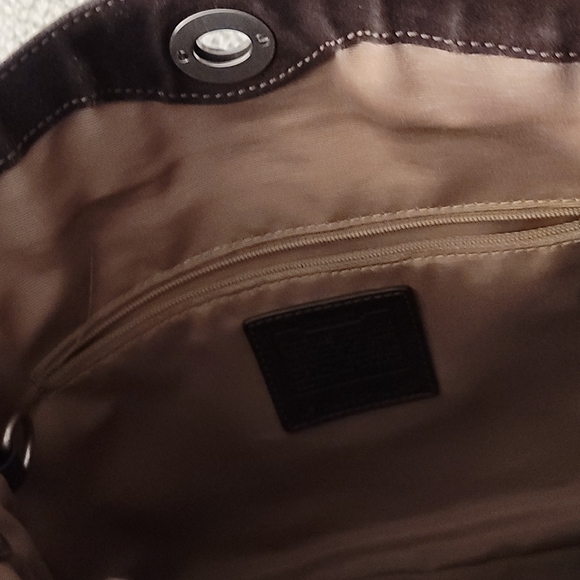 COACH Chelsea Turn Lock Bag Tricolor - Picture 2 of 7